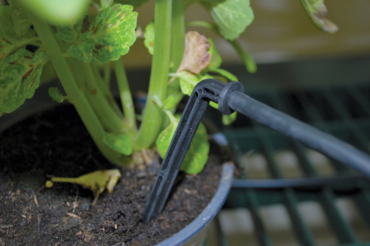Maze Greenhouse Accessory - Greenhouse Drip Kit