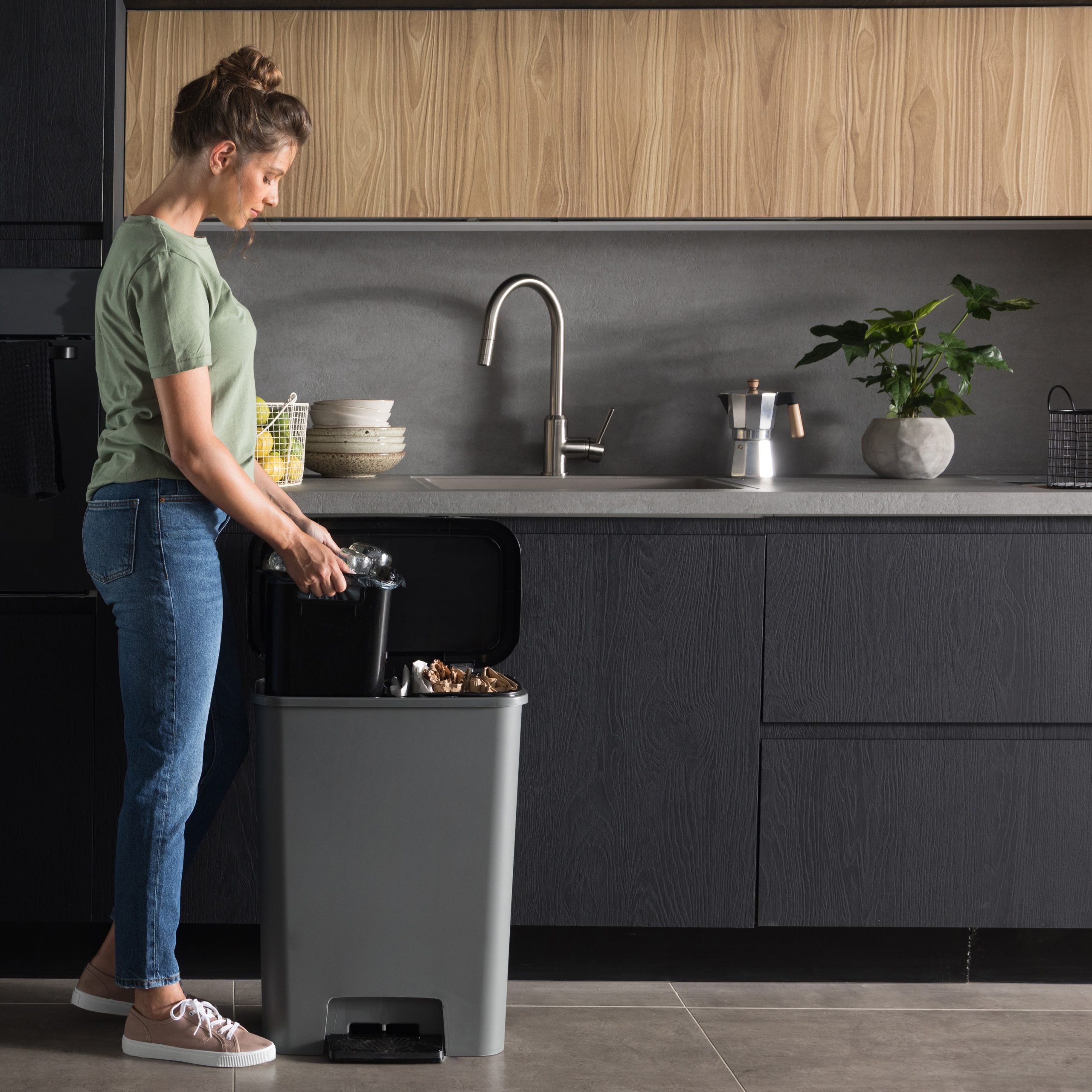 curver duo pedal bin Curver Compattia Duo Pedal Bin – 2 X 23L – Grey