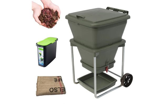 Maze Hungry Bin Worm Farm with 1000 Worms & Accessories