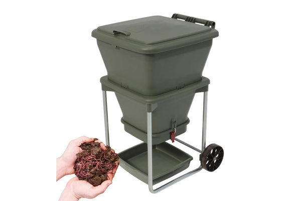 Maze Hungry Bin Worm Farm with 2000 Worms