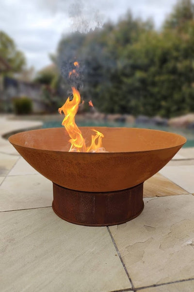 Greenlife Cast Iron 60cm Deep Dish Bowl Fire Pit - Rust Patina