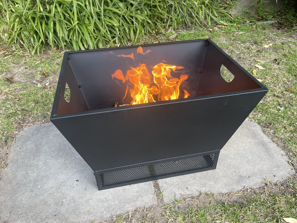 Greenlife Modern Fire Pit with Mesh Base Surround - Black