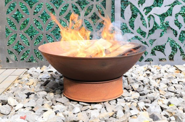 Greenlife Cast Iron 60cm Deep Dish Bowl Fire Pit - Rust Patina