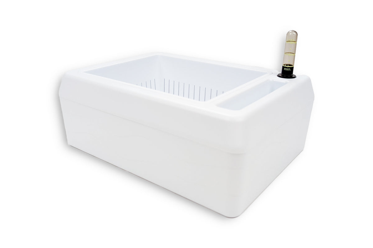 Greenlife Self-watering Benchtop Herb Planter with Water Level Indicator