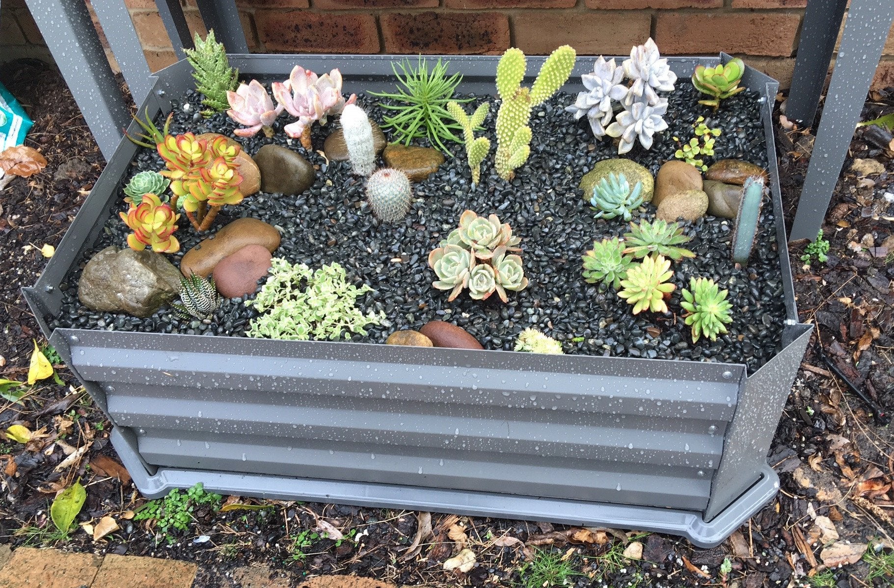 Greenlife Patio Raised Garden Bed with Plastic Base Slate Grey